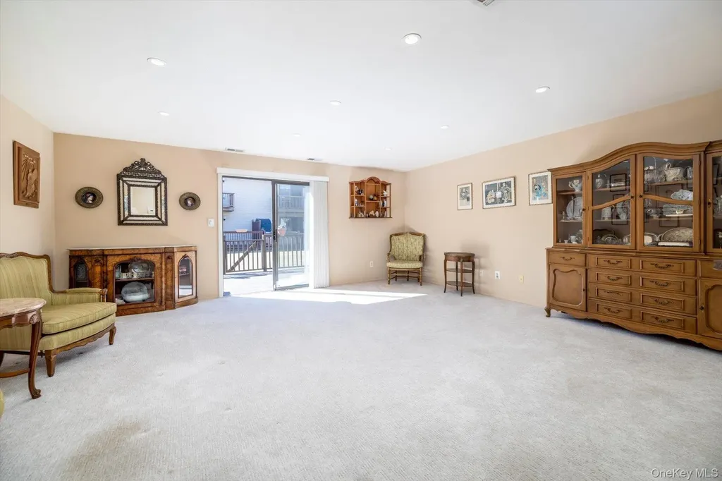 100 Daly Boulevard Oceanside NY 11572