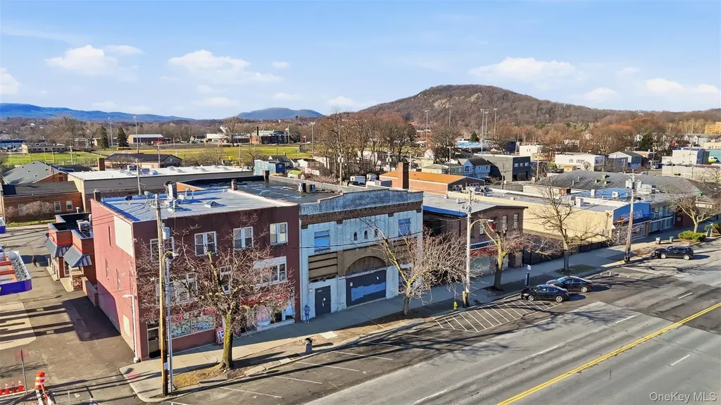 315 Broadway Newburgh NY 12550