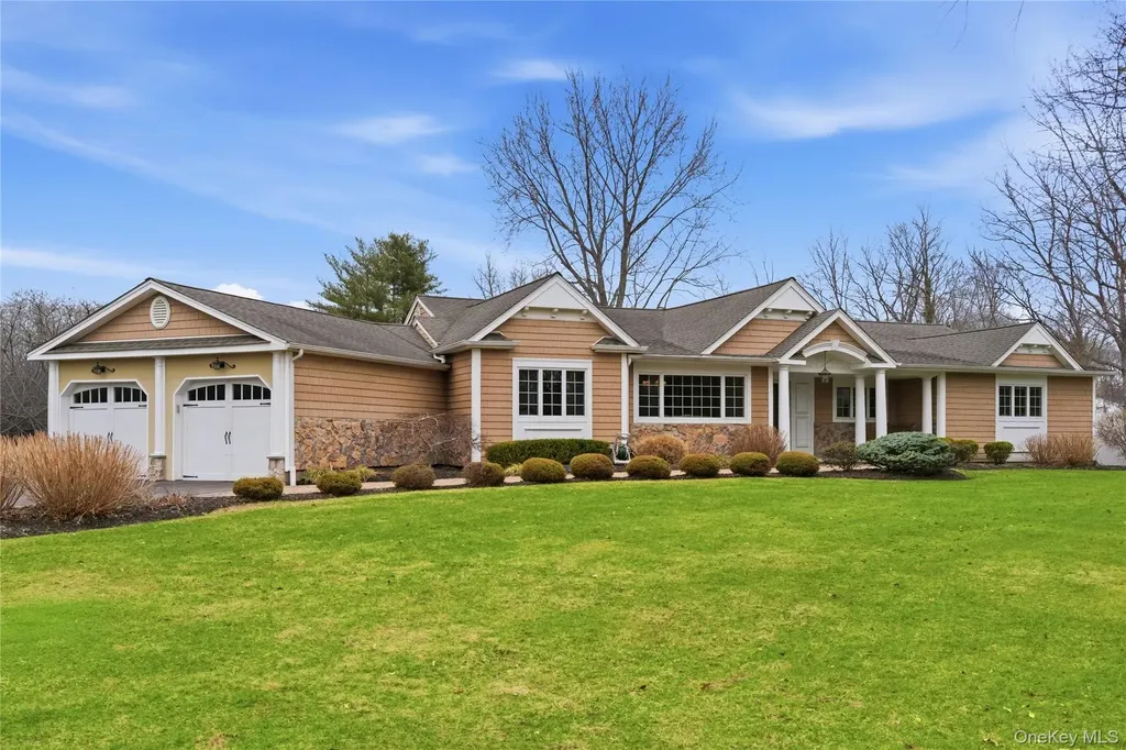 23 Astro Place Dix Hills NY 11746