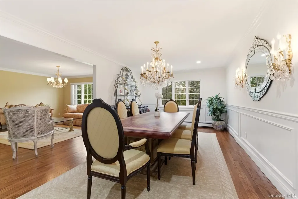 23 Astro Place Dix Hills NY 11746