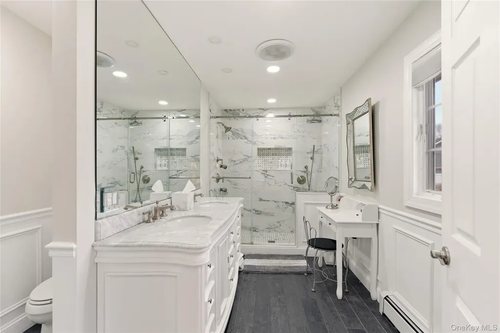 23 Astro Place Dix Hills NY 11746
