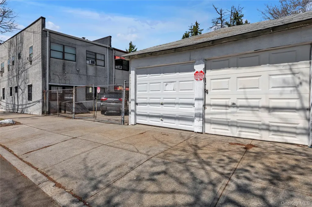 7719 Parsons Boulevard Fresh Meadows NY 11366