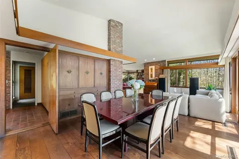 98 Cushman Road Scarsdale NY 10583