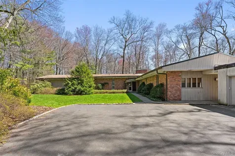 98 Cushman Road Scarsdale NY 10583