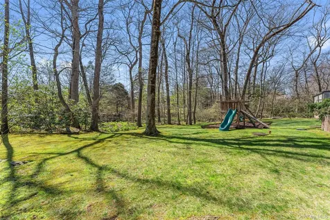 98 Cushman Road Scarsdale NY 10583