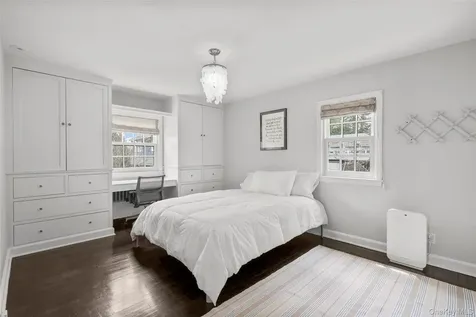 35 Wildwood Road New Rochelle NY 10804