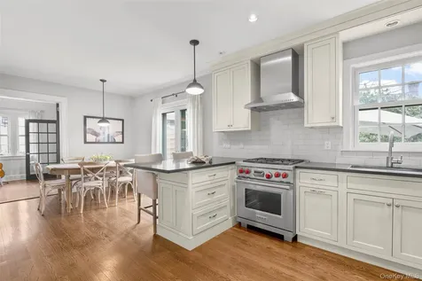 35 Wildwood Road New Rochelle NY 10804