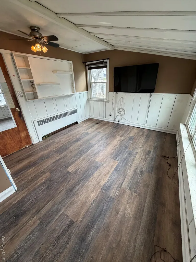 2 Margaret Lane Huntington NY 11743
