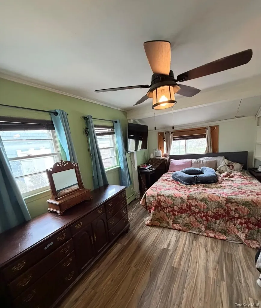 2 Margaret Lane Huntington NY 11743