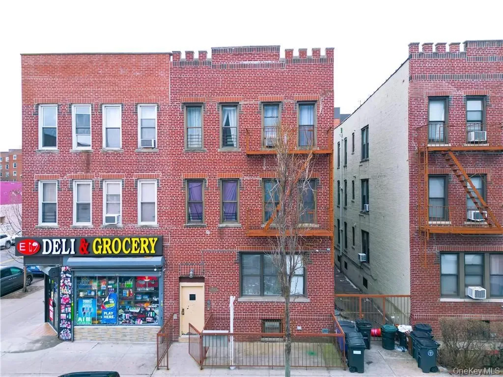 2503 E 19th Street Brooklyn NY 11235
