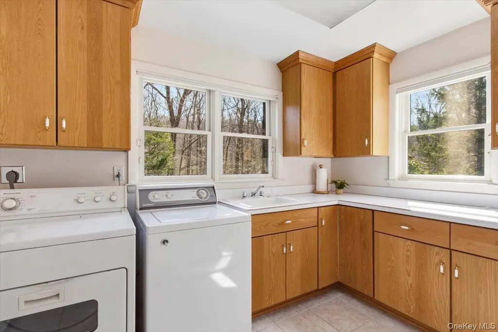 73 Cedar Hill Road Bedford NY 10506