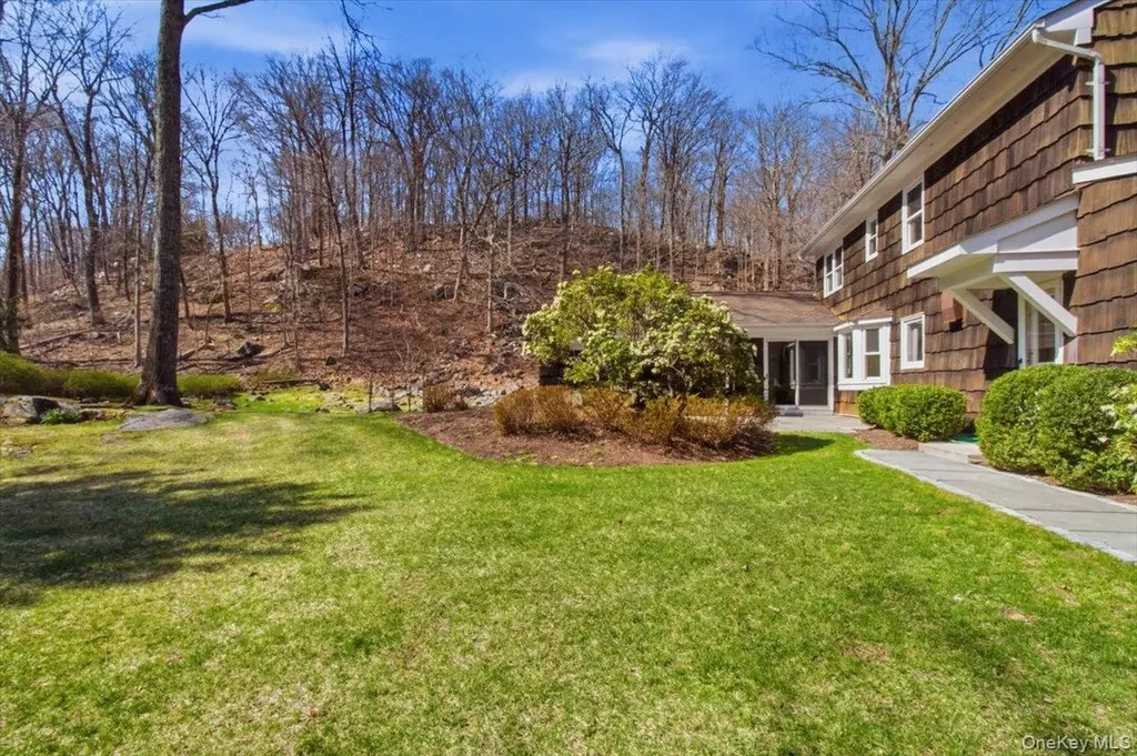 73 Cedar Hill Road Bedford NY 10506