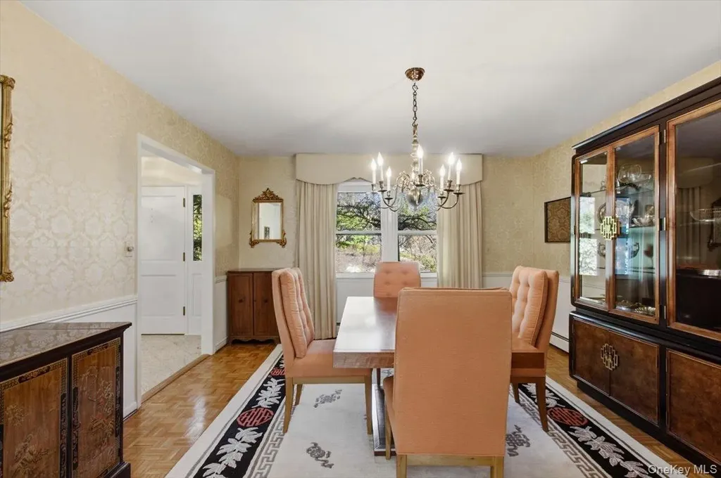73 Cedar Hill Road Bedford NY 10506