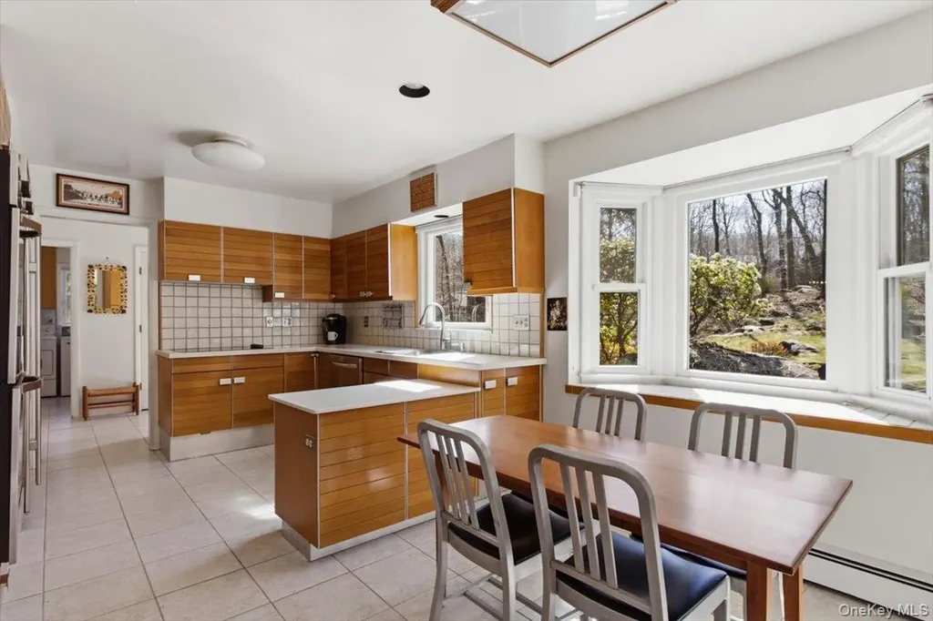 73 Cedar Hill Road Bedford NY 10506
