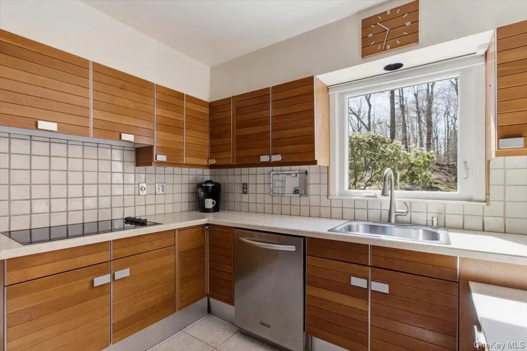73 Cedar Hill Road Bedford NY 10506