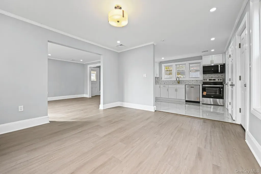 9 Joseph Street Bay Shore NY 11706