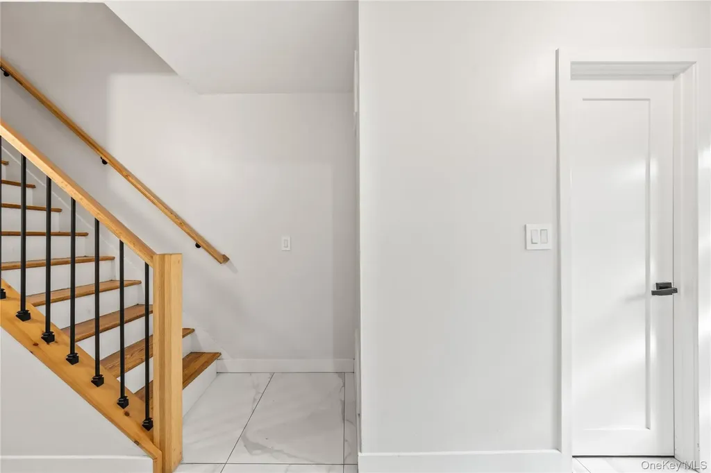 10 Sneden Court Spring Valley NY 10977