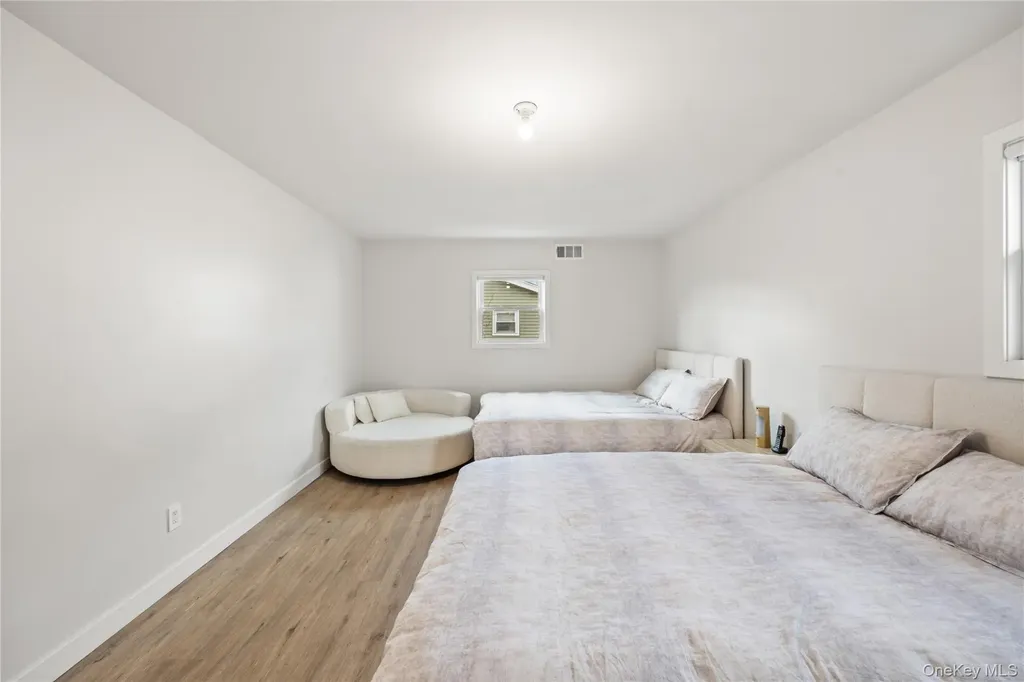 10 Sneden Court Spring Valley NY 10977