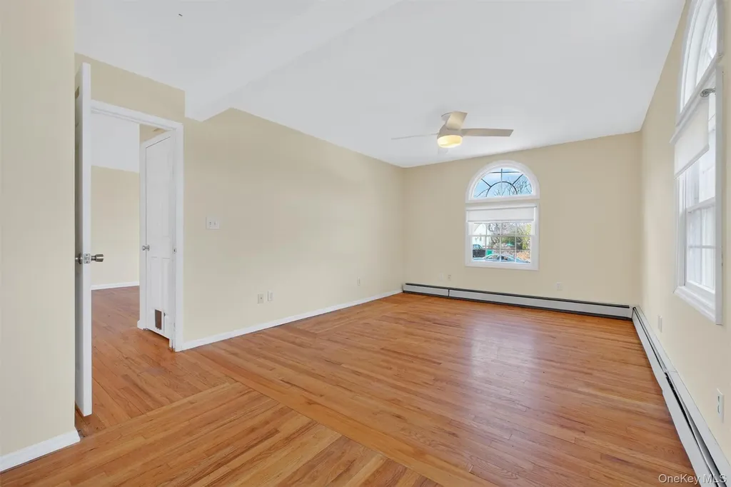 19 Cayuga Drive Wappingers Falls NY 12590