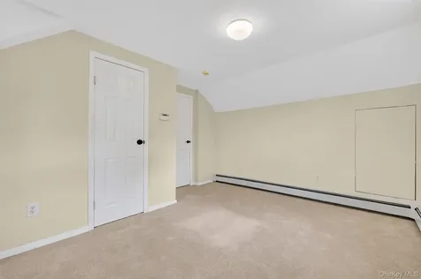 19 Cayuga Drive Wappingers Falls NY 12590