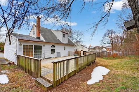 19 Cayuga Drive Wappingers Falls NY 12590