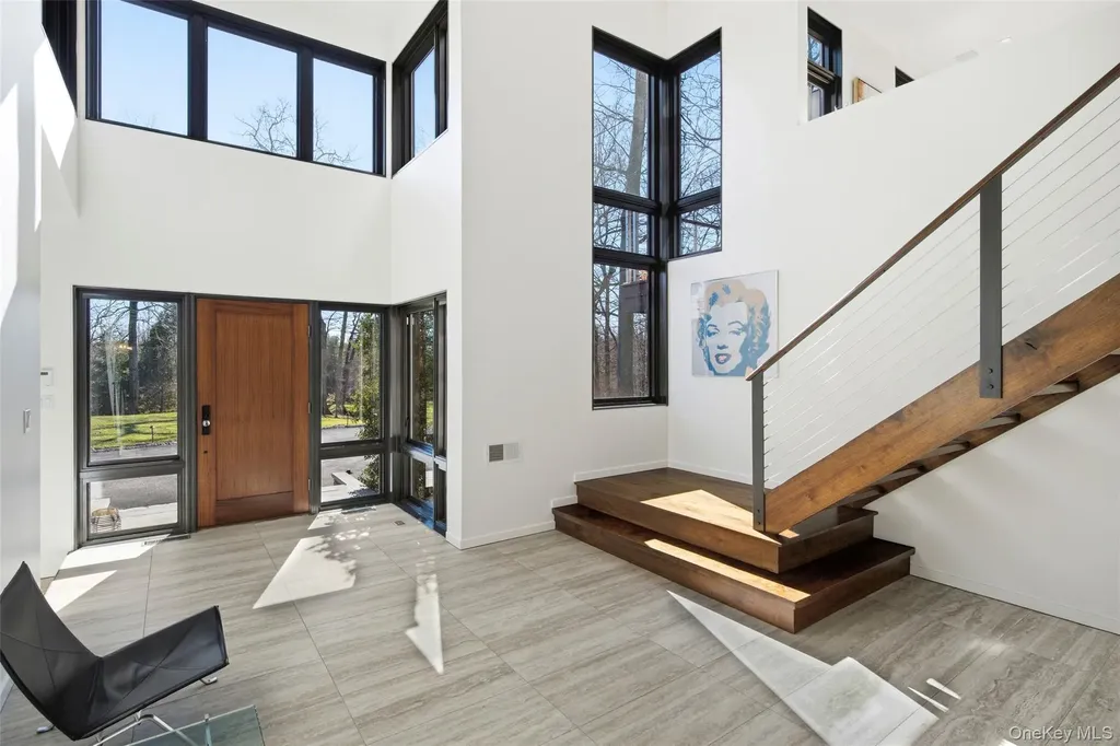 2 Lakeridge Drive Armonk NY 10504