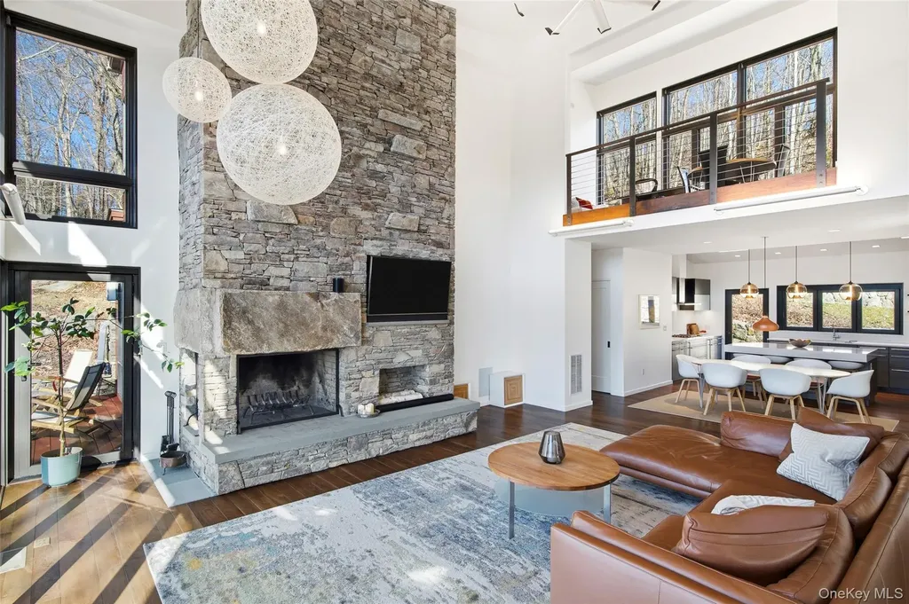 2 Lakeridge Drive Armonk NY 10504