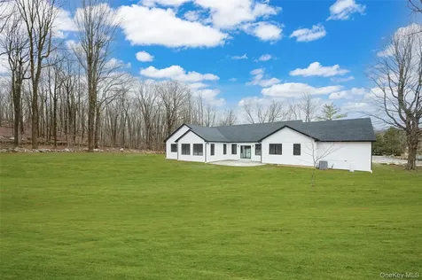 3750 Route 52 Stormville NY 12582