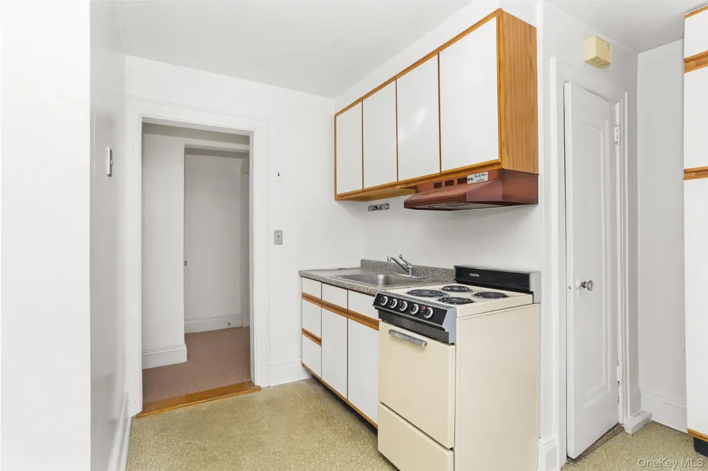 3 Hill Street New Rochelle NY 10801
