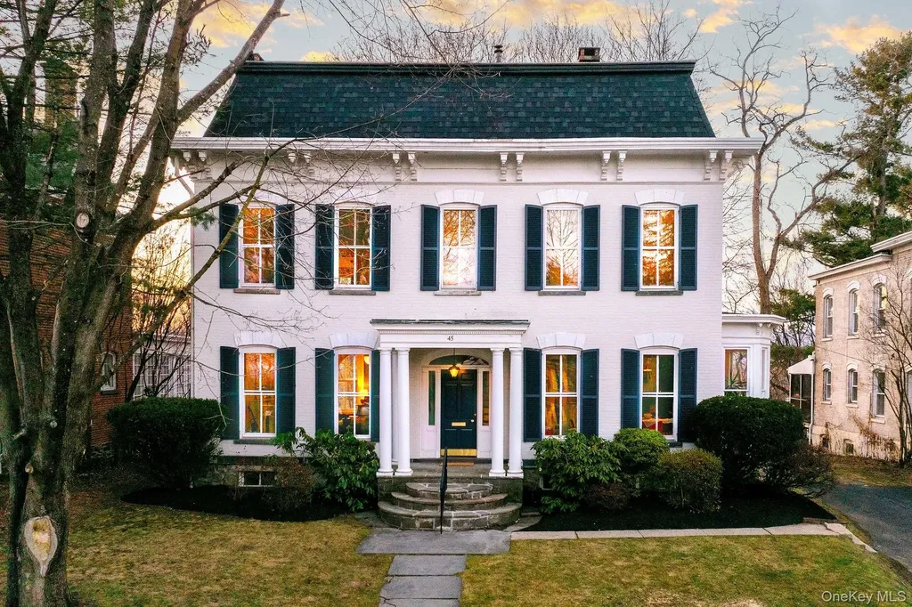 45 W Chestnut Street Kingston NY 12401