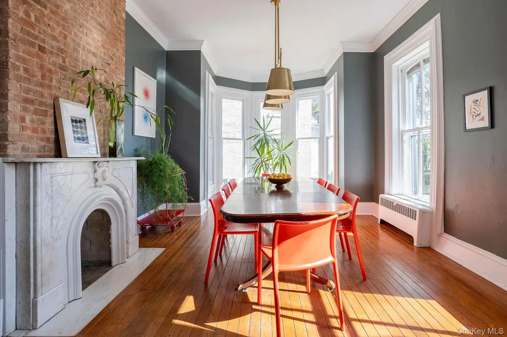 45 W Chestnut Street Kingston NY 12401