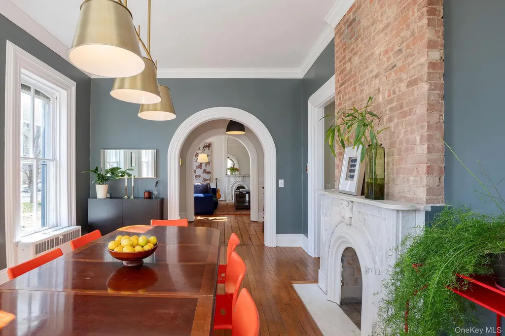 45 W Chestnut Street Kingston NY 12401