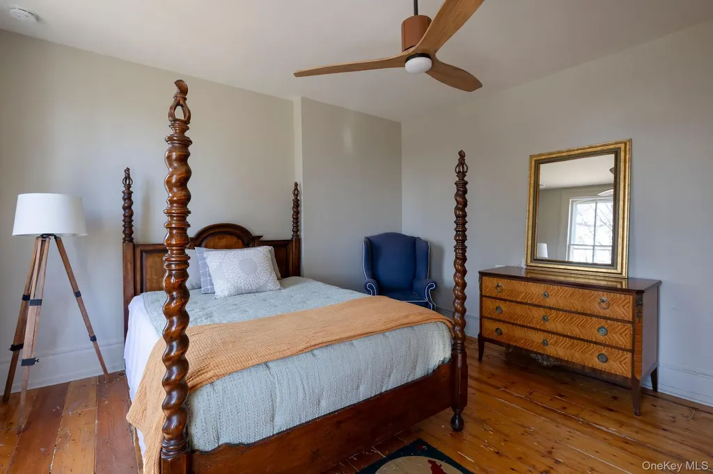 45 W Chestnut Street Kingston NY 12401
