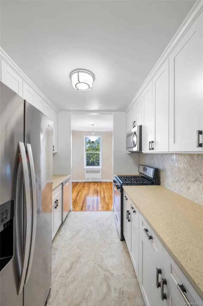 42 Pine Street Yonkers NY 10701