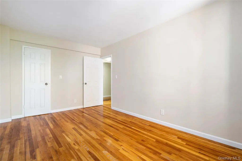42 Pine Street Yonkers NY 10701