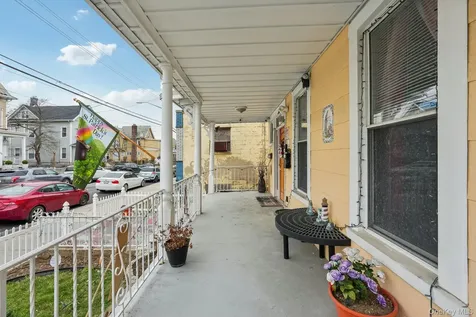 39 N 10th Avenue Mount Vernon NY 10550