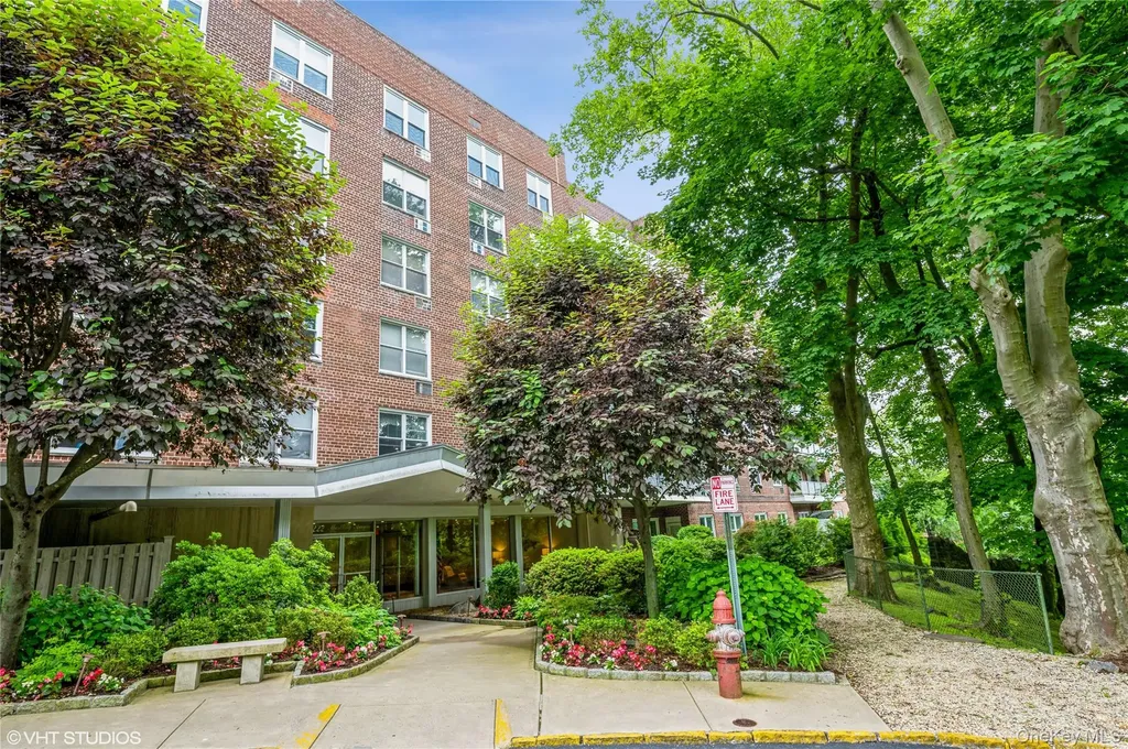 222 Martling Avenue Tarrytown NY 10591