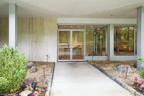 222 Martling Avenue Tarrytown NY 10591