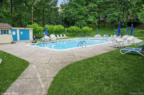 222 Martling Avenue Tarrytown NY 10591