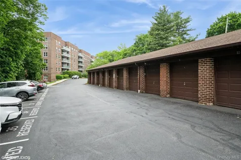 222 Martling Avenue Tarrytown NY 10591