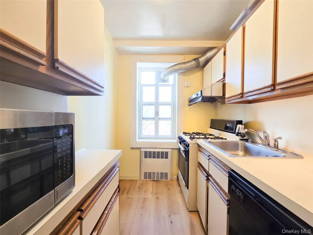 14035 Burden Crescent Jamaica NY 11435