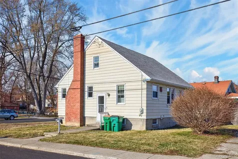 36 S Walnut Street Beacon NY 12508