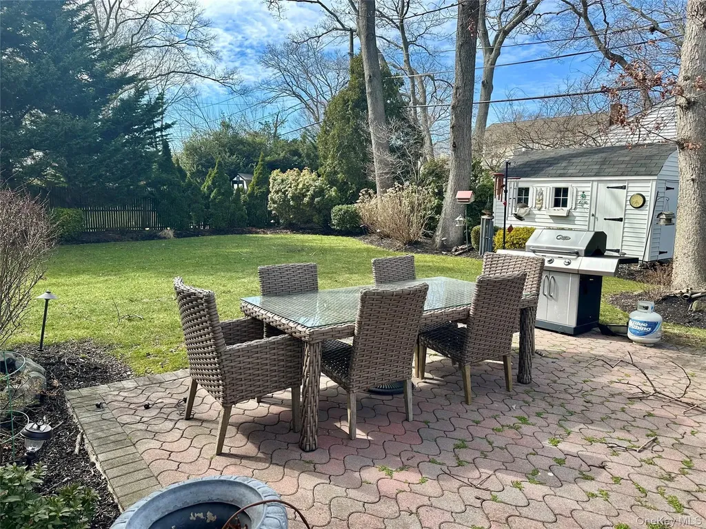 46 Wilmont Turn Coram NY 11727