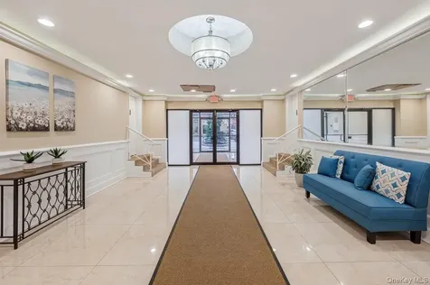 1 Oakridge Place Eastchester NY 10709