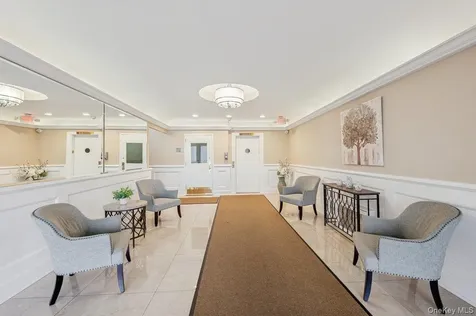 1 Oakridge Place Eastchester NY 10709