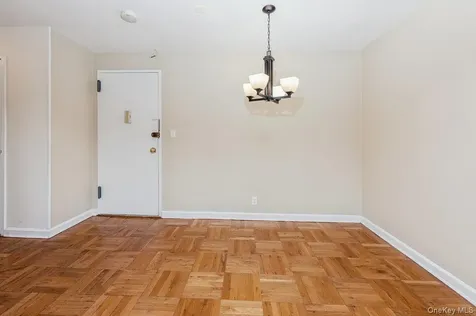 1 Oakridge Place Eastchester NY 10709