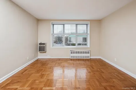 1 Oakridge Place Eastchester NY 10709