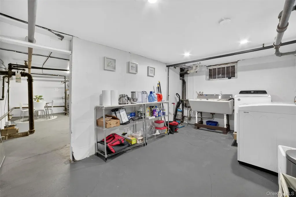 54 Midland Avenue Yonkers NY 10705