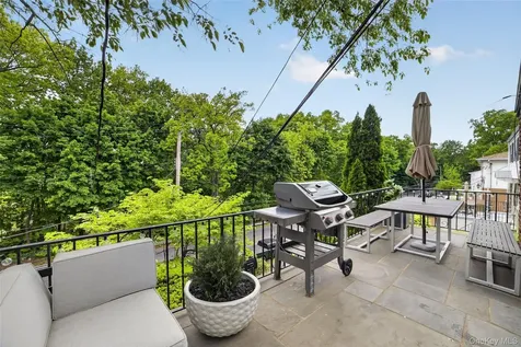 54 Midland Avenue Yonkers NY 10705