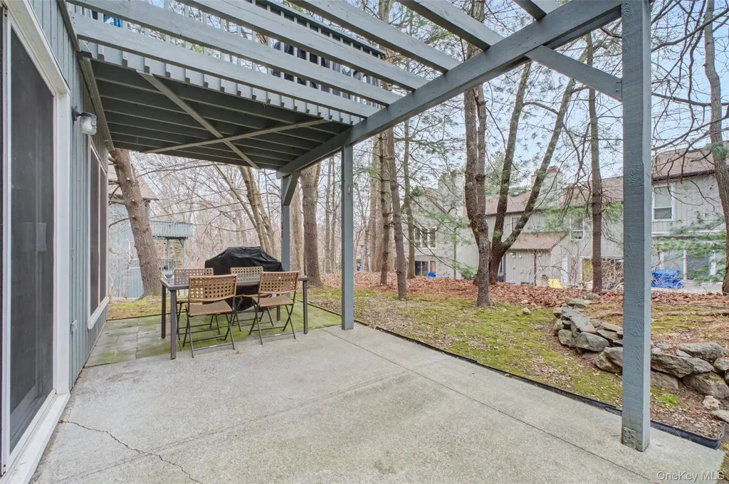 55 Bleakley Drive Peekskill NY 10566